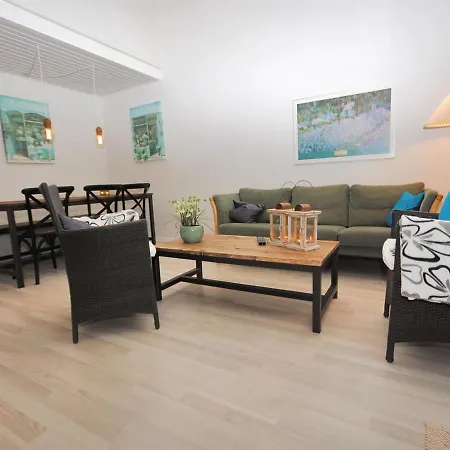 アパート Ingeborre - 100m To The Fjord By Interhome *